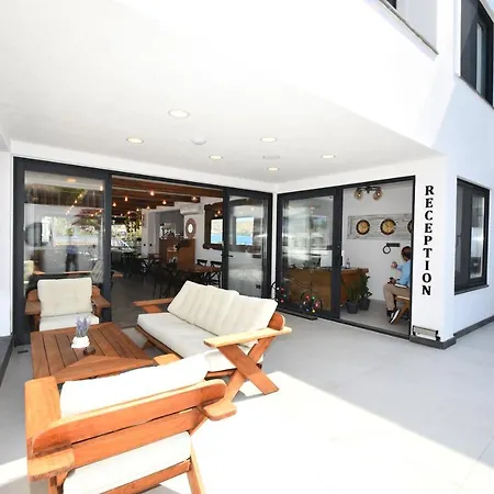 Ξενοδοχείο Blue Point *