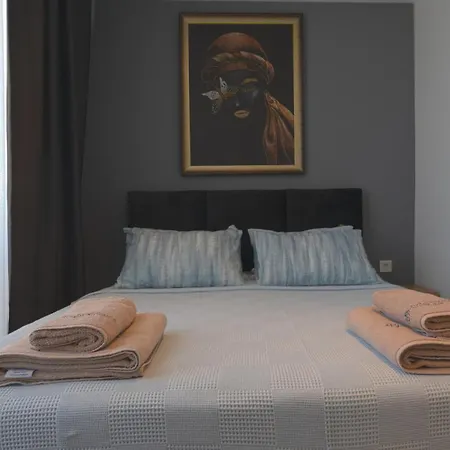 Hotel Cuneydi