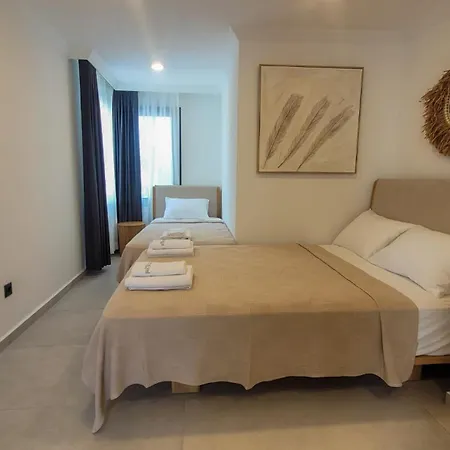 Blue Point Hotell *