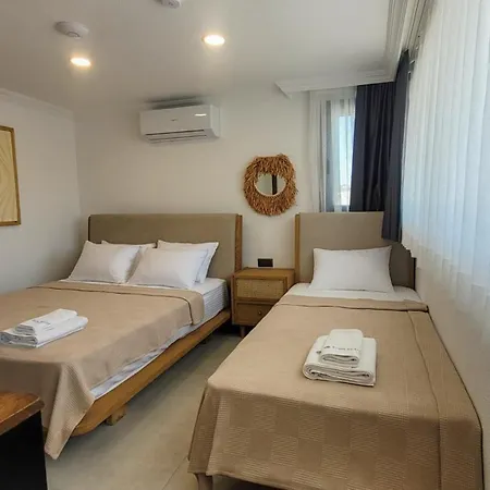Hotel Cuneydi *