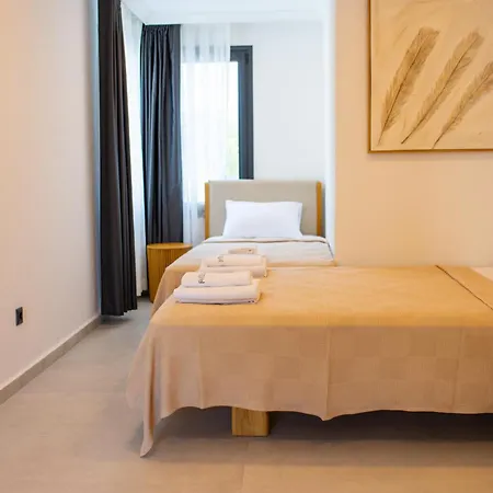 Cuneydi Hotel Yalıkavak