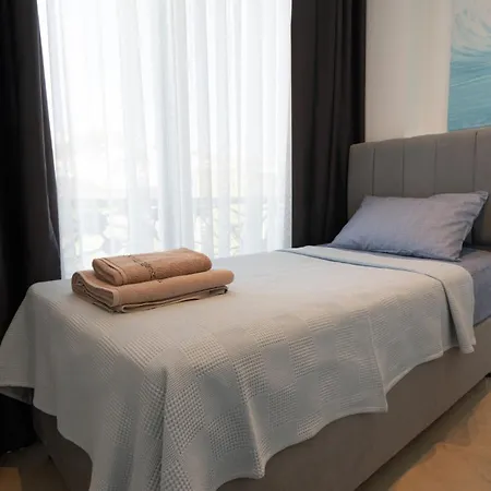Blue Point Otel