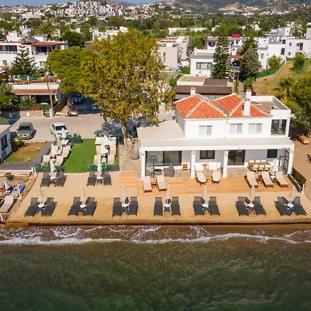 Blue Point Hotel