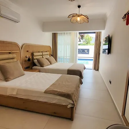 Blue Point Hotel