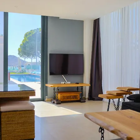 Отель Blue Point Яликовак