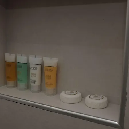 Blue Point Отель *